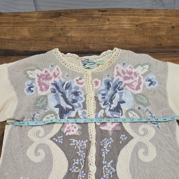 Vintage Floral Knit Cardigan Cottagecore Cream Gray Size L - Picture 3 of 6
